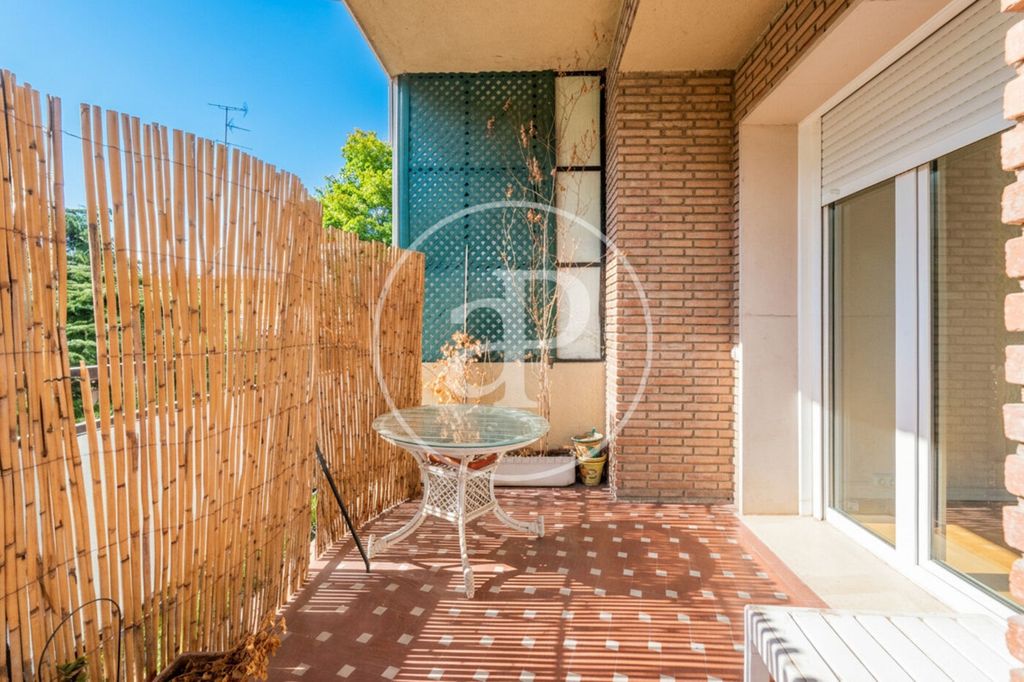 Luxury Apartment for sale in Madrid, 790 000 €, Photo 1