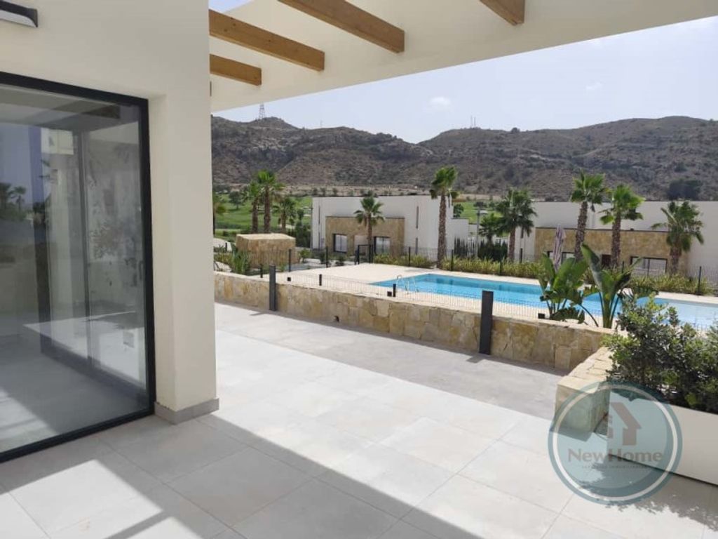 Luxury Apartment for sale in Monforte Del Cid, 410 000 €, Photo 2