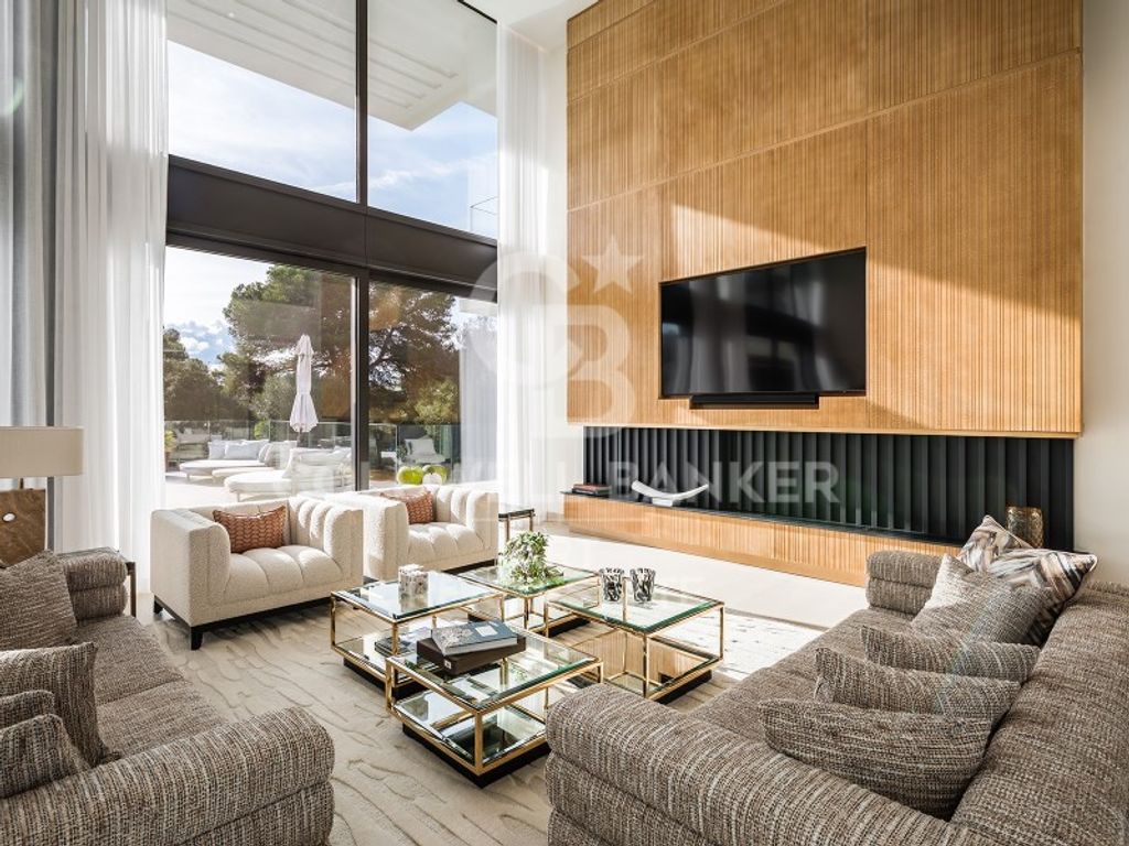 Maison de luxe à vendre à Sotogrande, 12 995 000 €, Photo 3