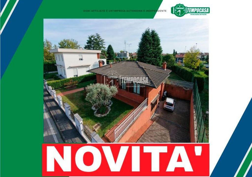 Maison de luxe à vendre à Fara Gera d'Adda, 420 000 €, Photo 1