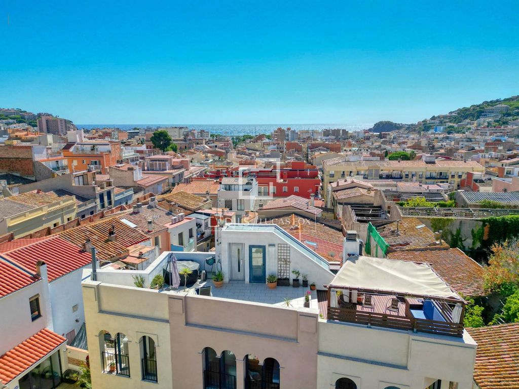 Maison de luxe à vendre à Sant Feliu de Guíxols, 623 000 €, Photo 1