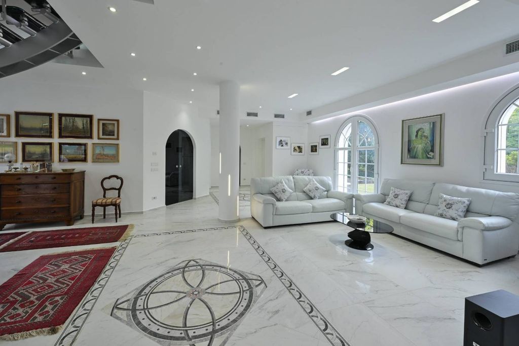 Maison de luxe à vendre à Arona, 860 000 €, Photo 5