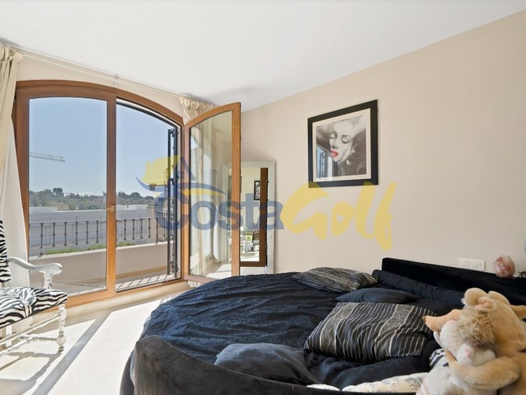 Maison de luxe à vendre à Estepona, 715 000 €, Photo 5