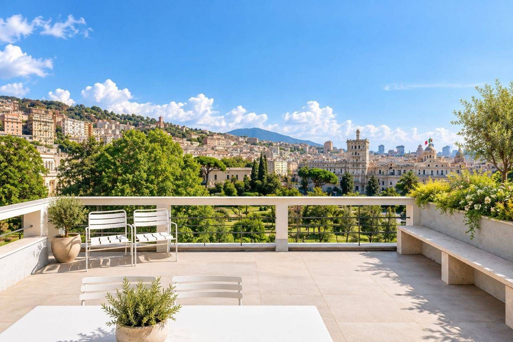 Luxury Apartment for sale in Genoa, 640 000 €, Photo 1