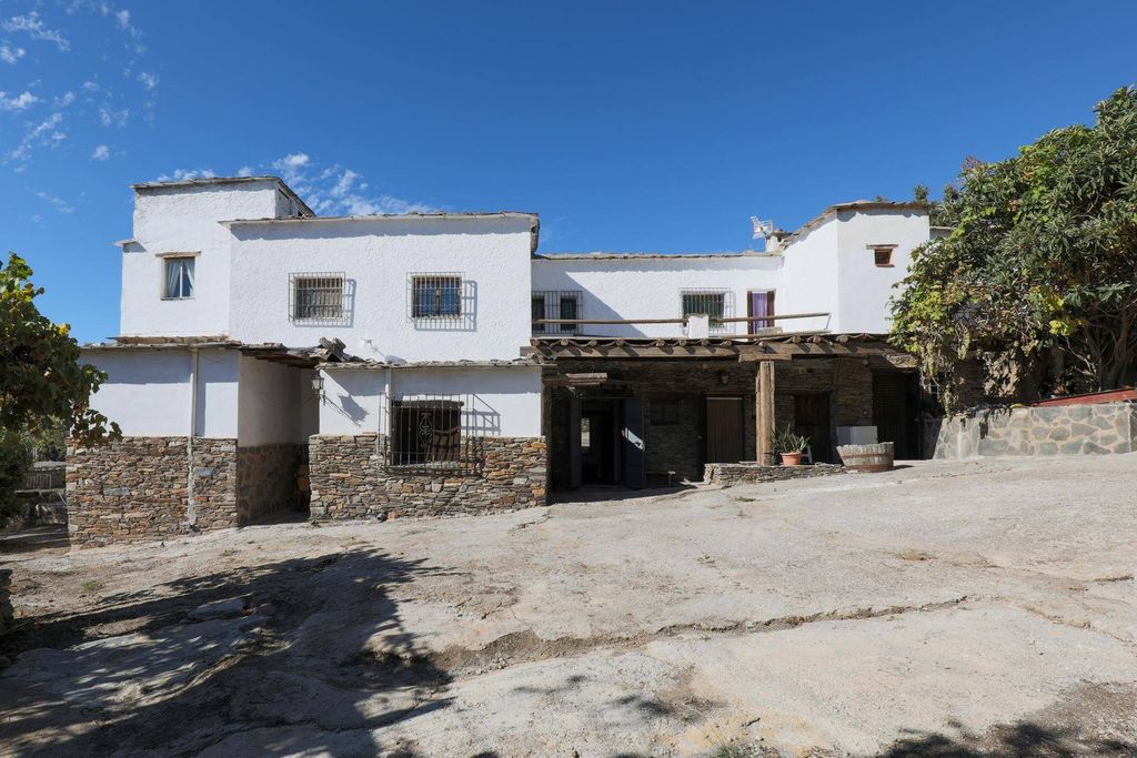 Luxury House for sale in Busquístar, 428 656 €, Photo 2