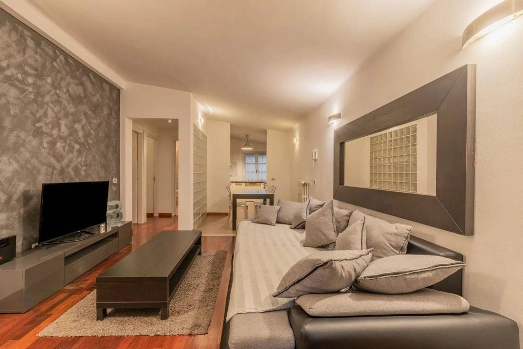 Appartement de luxe à vendre à Milan, 850 000 €, Photo 2