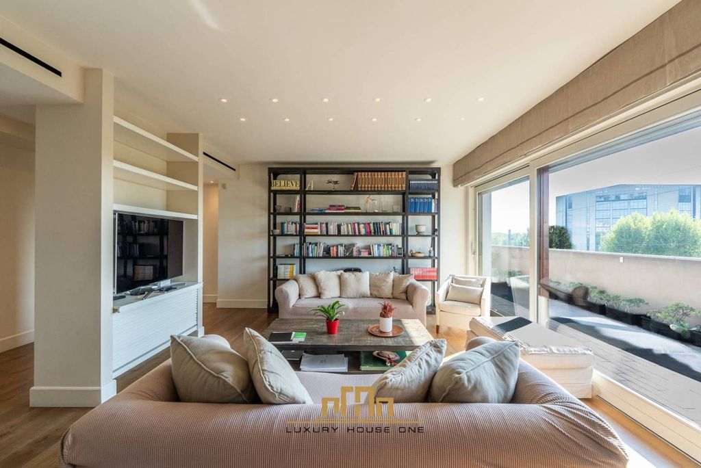 Appartement de luxe à vendre à Segrate, 1 190 000 €, Photo 1