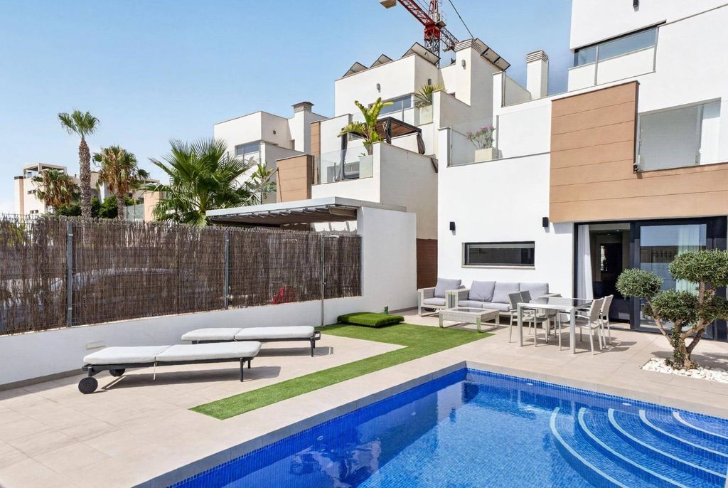Maison de luxe à vendre à Guardamar Del Segura, 420 000 €, Photo 2