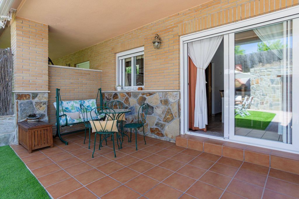 Maison de luxe à vendre à Guadalix de La Sierra, 475 000 €, Photo 4
