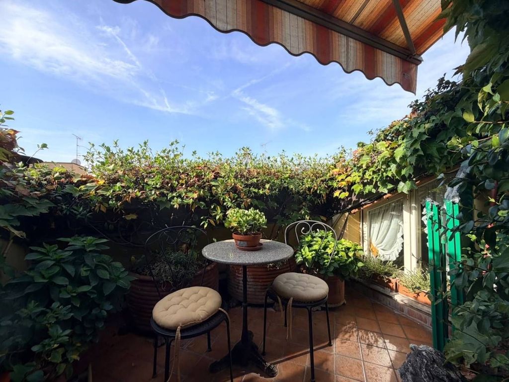 Appartement de luxe à vendre à Milan, 800 000 €, Photo 1