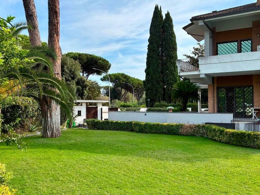 Luxury House for sale in Rome, 880 000 €, Photo 1
