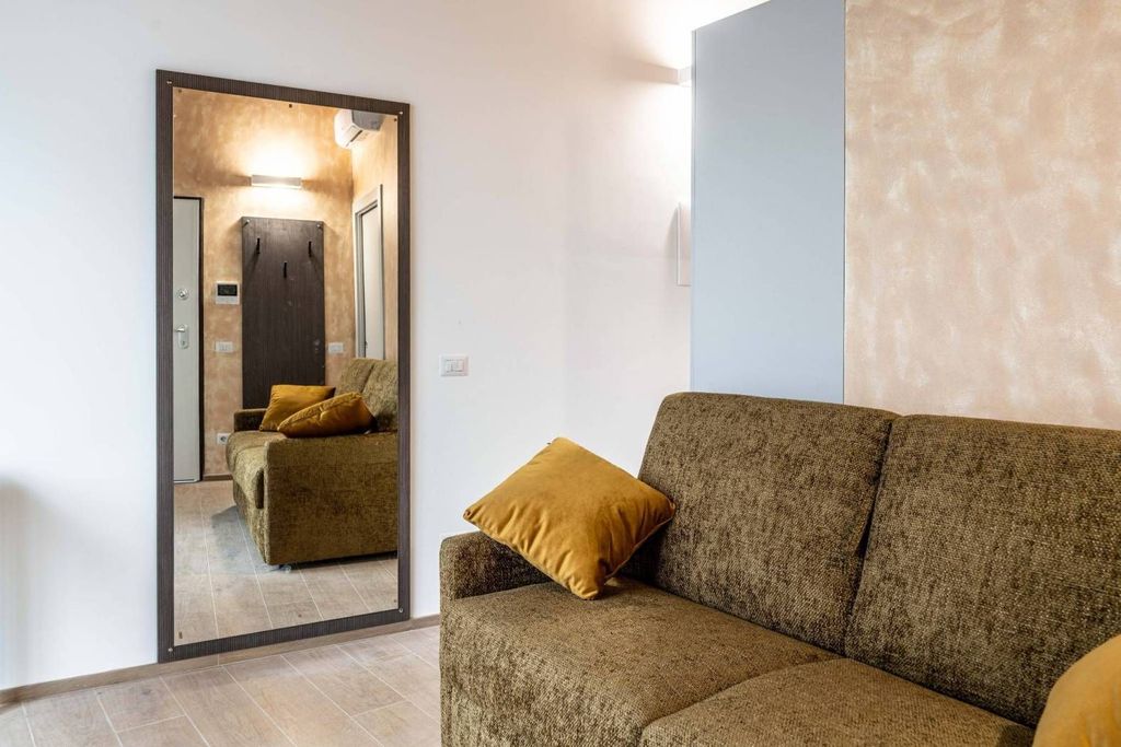 Appartement de luxe à vendre à Milan, 490 000 €, Photo 1