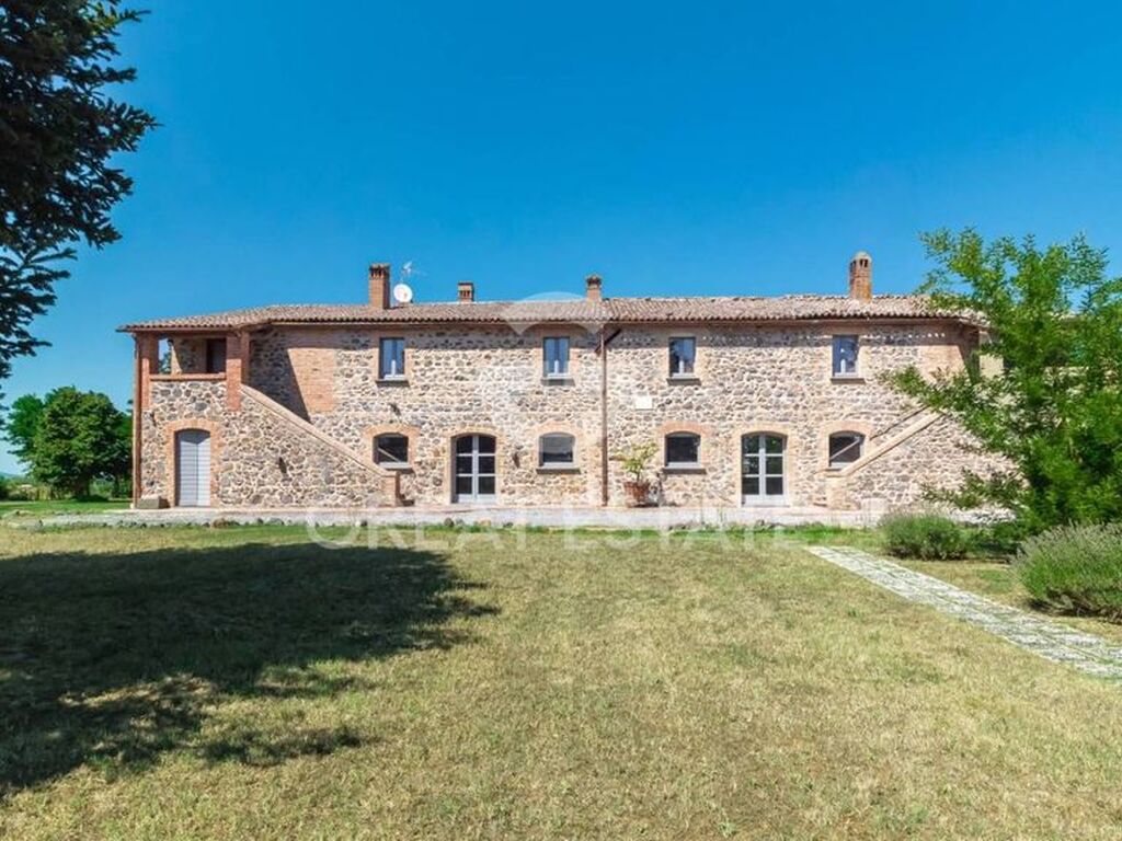 Maison de luxe à vendre à Orvieto, 1 600 000 €, Photo 1