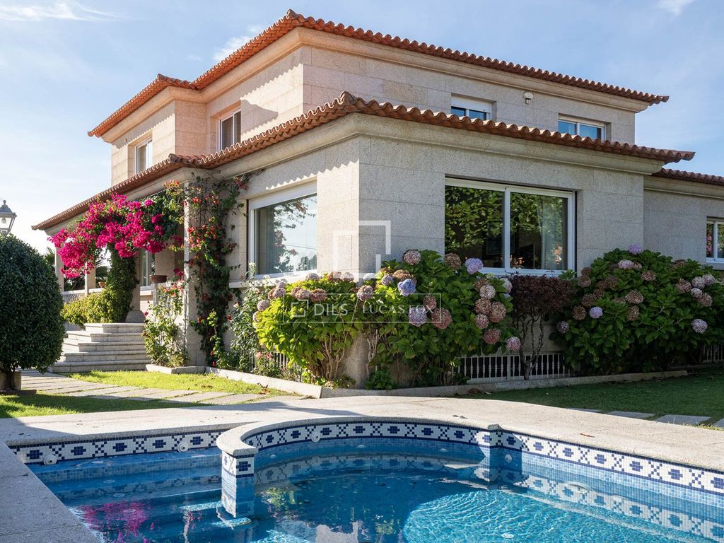 Maison de luxe à vendre à Nigrán, 2 100 000 €, Photo 1