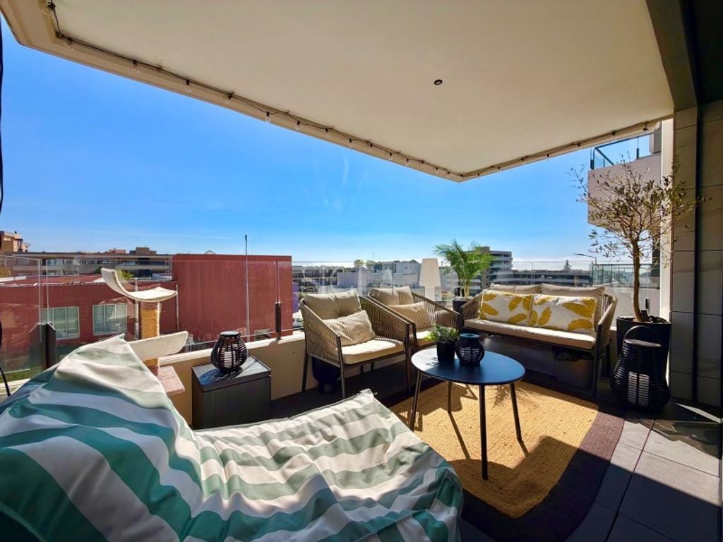 Luxury Apartment for sale in Vila Nova de Gaia, 625 000 €, Photo 1