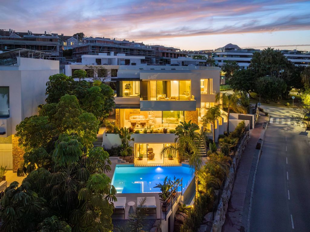 Maison de luxe à vendre à Estepona, 2 750 000 €, Photo 1