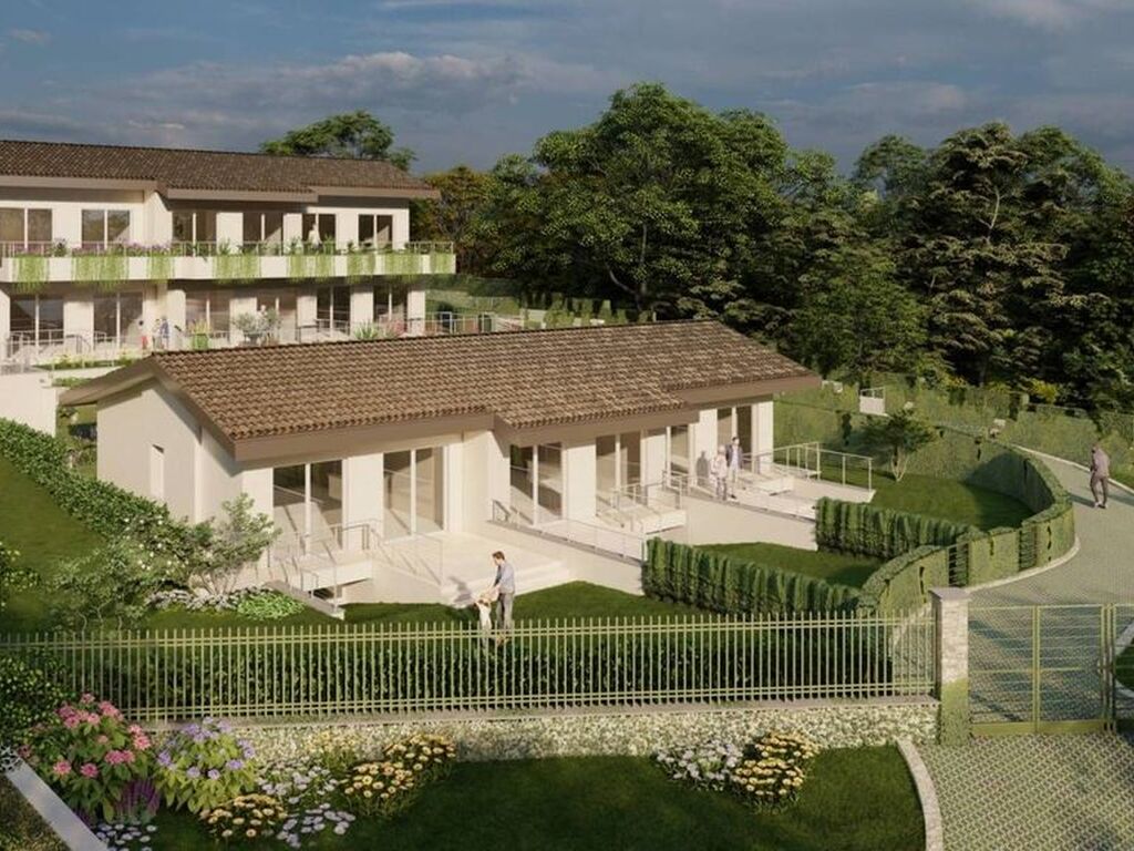 Luxury House for sale in Rome, 695 000 €, Photo 1