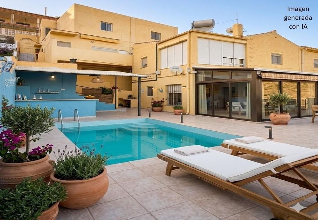 Maison de luxe à vendre à Almuñécar, 550 000 €, Photo 1