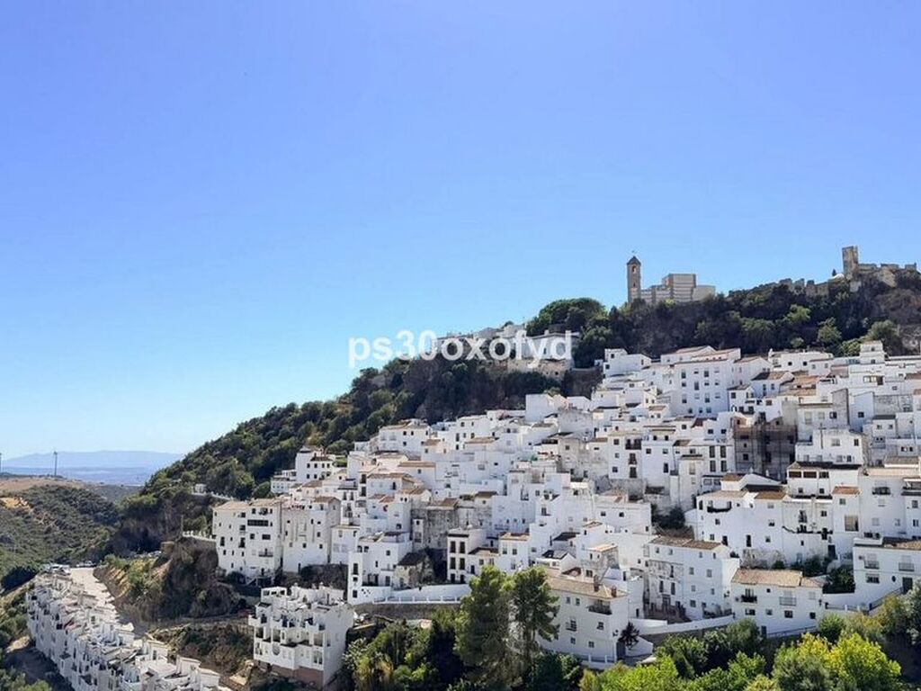 Maison de luxe à vendre à Casares, 697 000 €, Photo 1