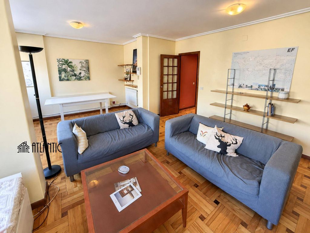 Appartement de luxe à vendre à Vigo, 450 000 €, Photo 1