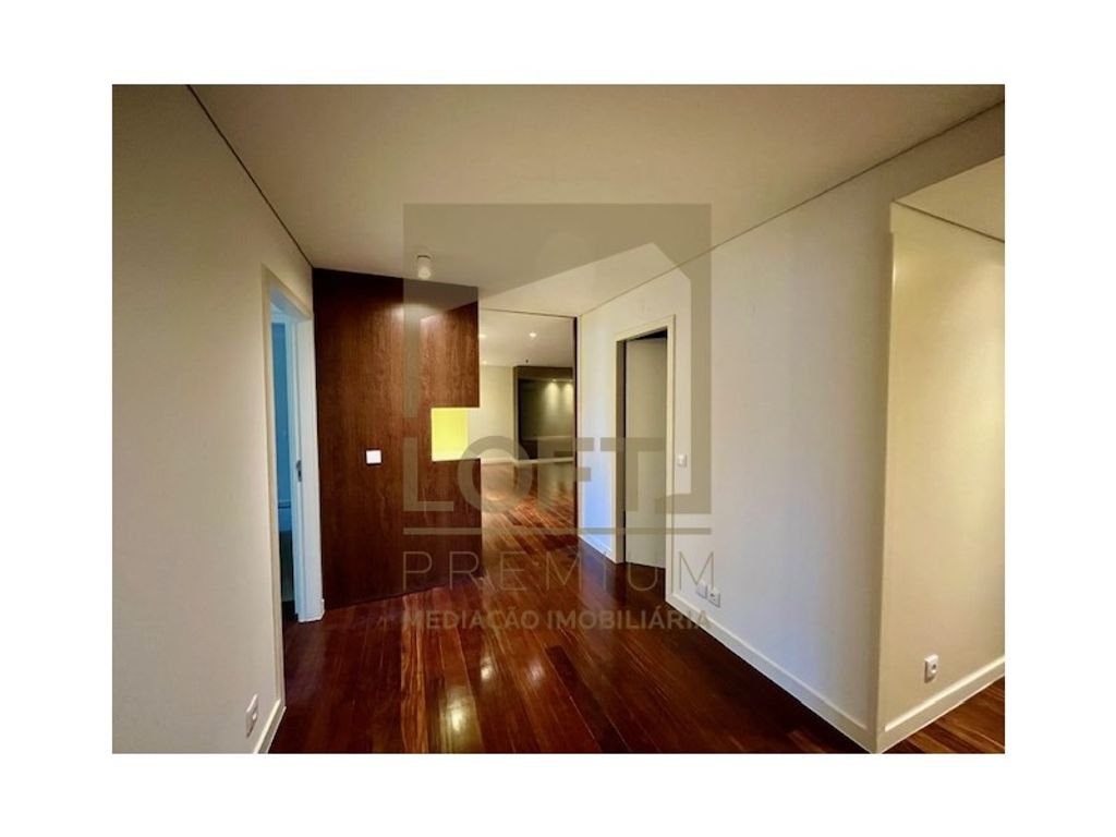 Appartement de luxe à vendre à Guimarães, 520 000 €, Photo 1