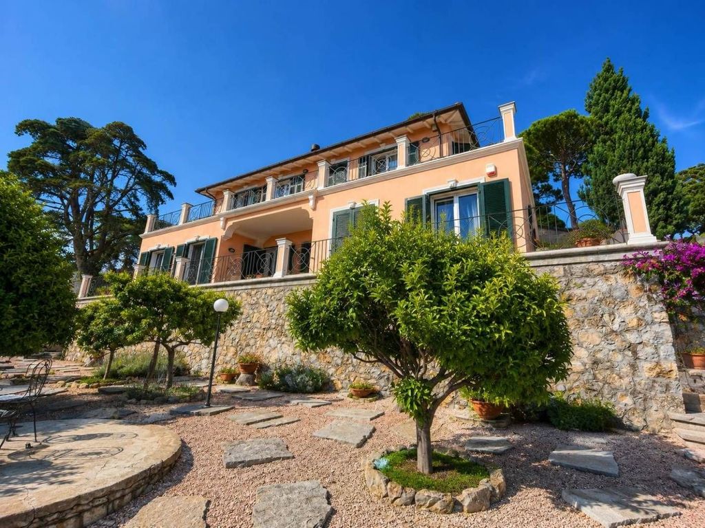 Maison de luxe à vendre à Bordighera, 4 850 000 €, Photo 1
