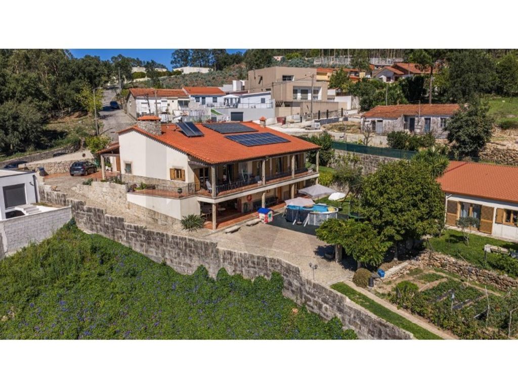 Luxury House for sale in Maia, 980 000 €, Photo 1
