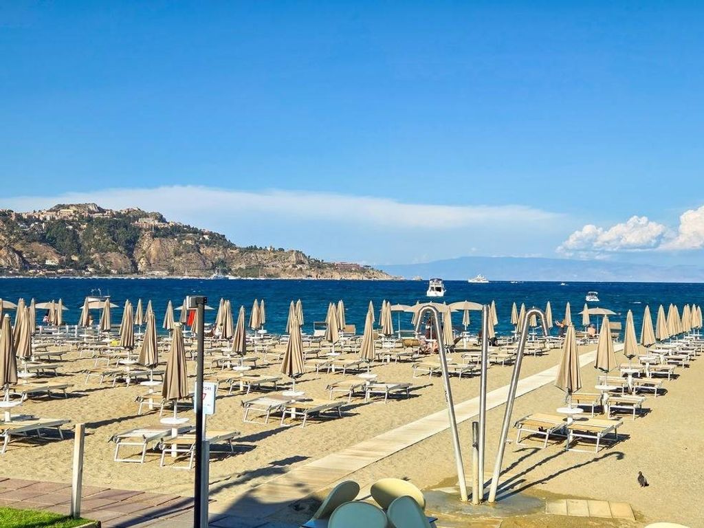 Maison de luxe à vendre à Giardini-Naxos, 1 650 000 €, Photo 2