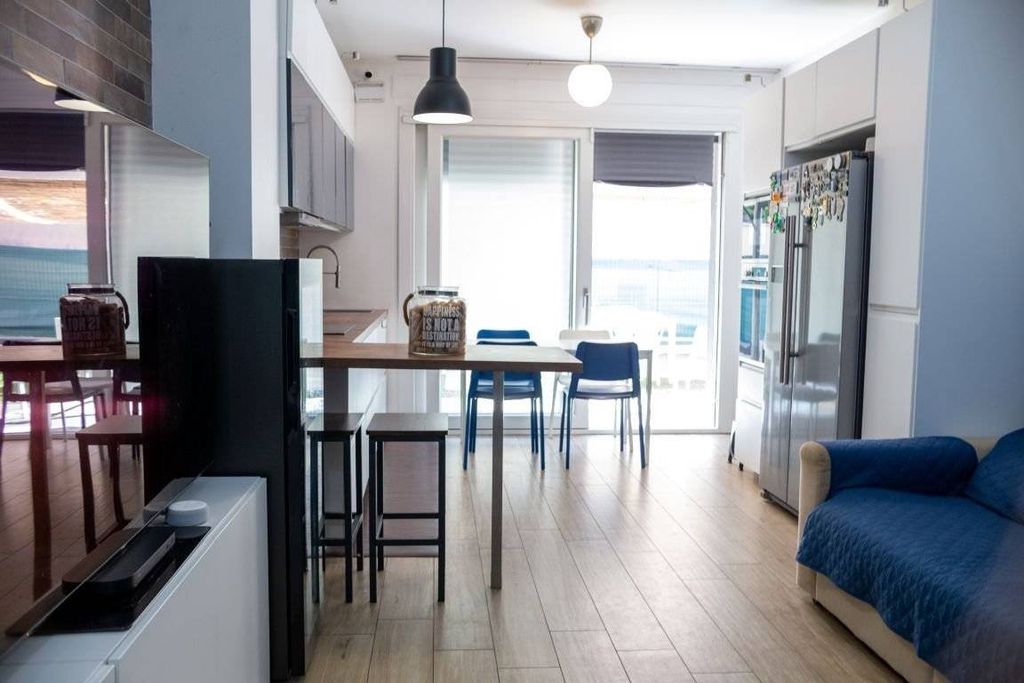 Luxury Apartment for sale in Arcore, 469 000 €, Photo 3