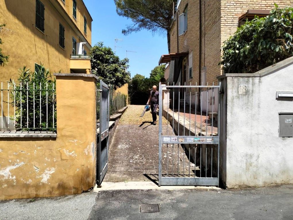 Maison de luxe à vendre à Rome, 759 000 €, Photo 4
