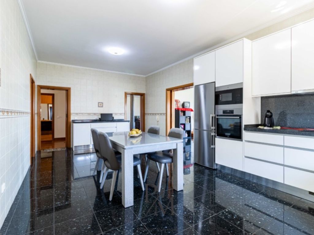 Luxury House for sale in Santa Maria Da Feira, 1 150 000 €, Photo 4