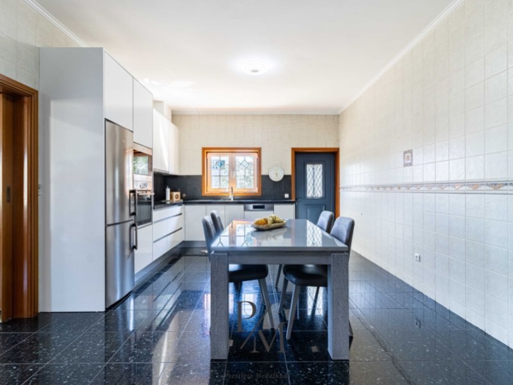 Luxury House for sale in Santa Maria Da Feira, 1 150 000 €, Photo 5