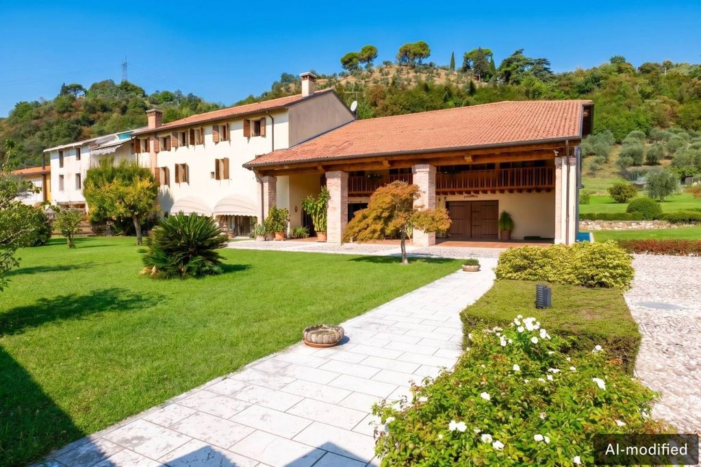 Maison de luxe à vendre à Bassano Del Grappa, 1 990 000 €, Photo 1