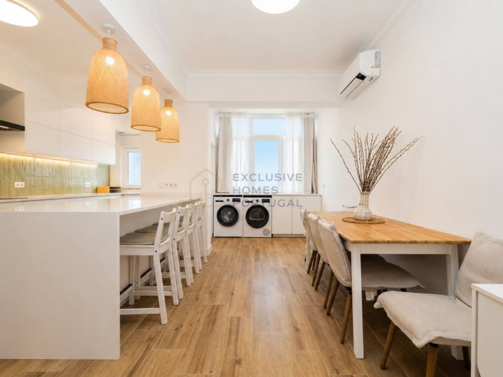 Luxury Apartment for sale in Almada, 520 000 €, Photo 3
