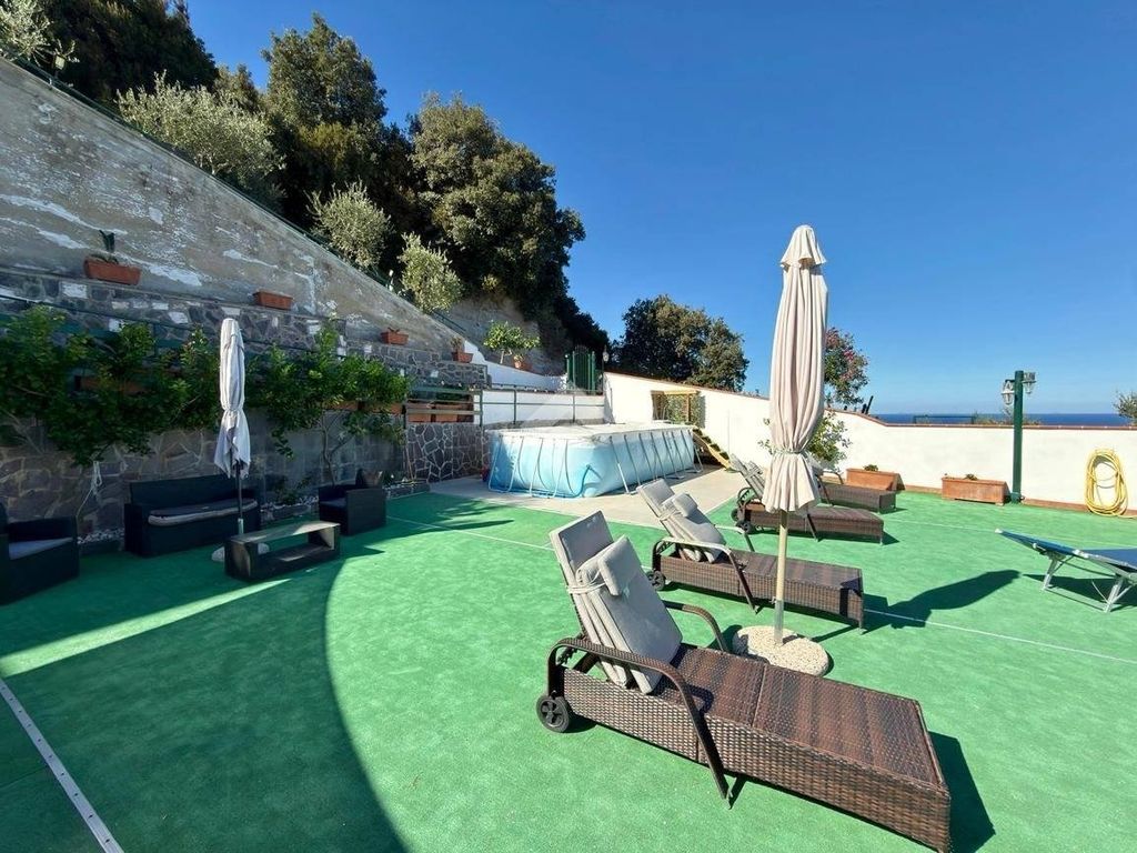 Maison de luxe à vendre à Forio, 890 000 €, Photo 1