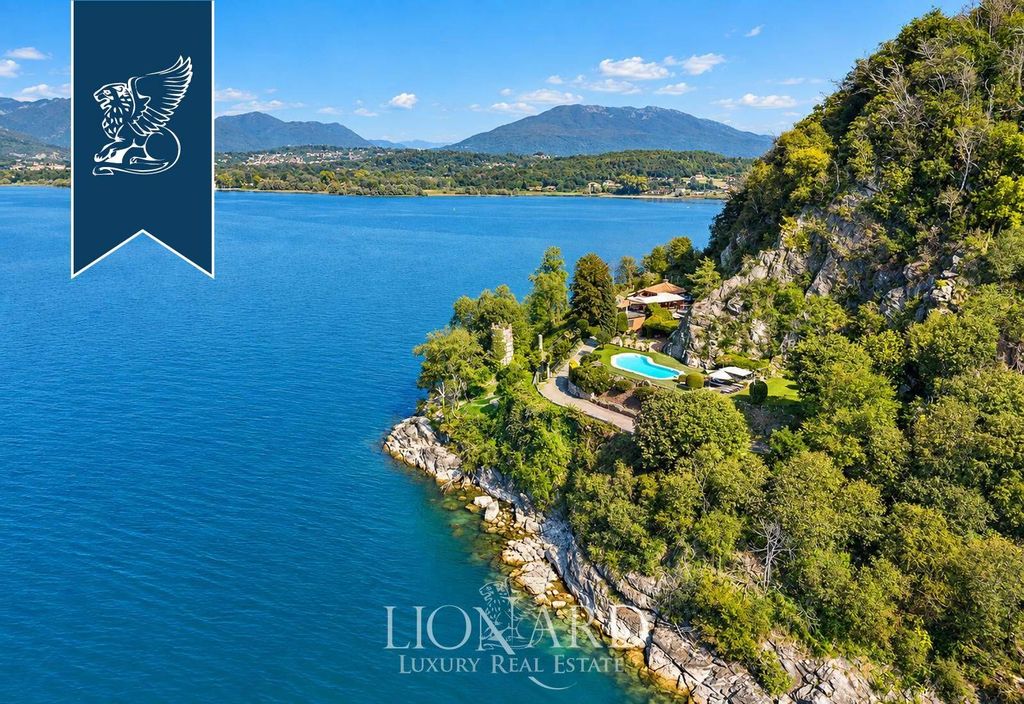 Maison de luxe à vendre à Ispra, 5 250 000 €, Photo 1