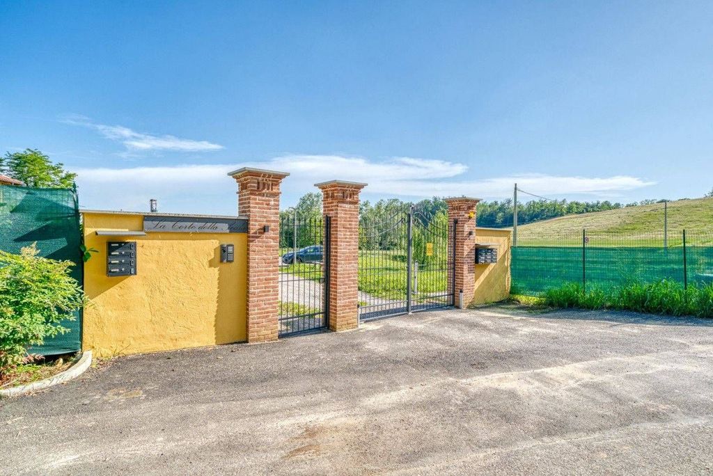 Luxury House for sale in Chieri, 520 000 €, Photo 7
