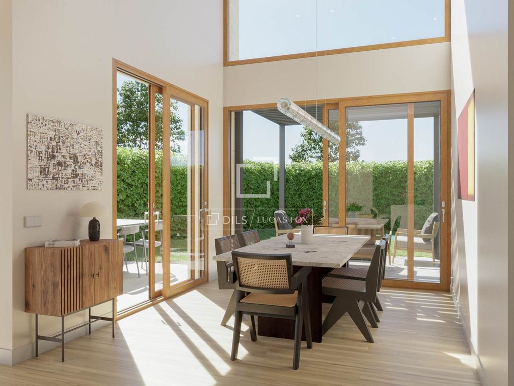 Luxury House for sale in Madrid, 1 950 000 €, Photo 2