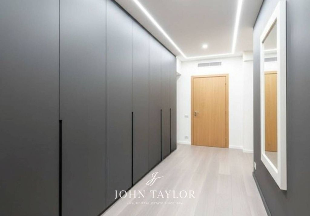 Luxury Apartment for sale in Milan, 1 400 000 €, Photo 7