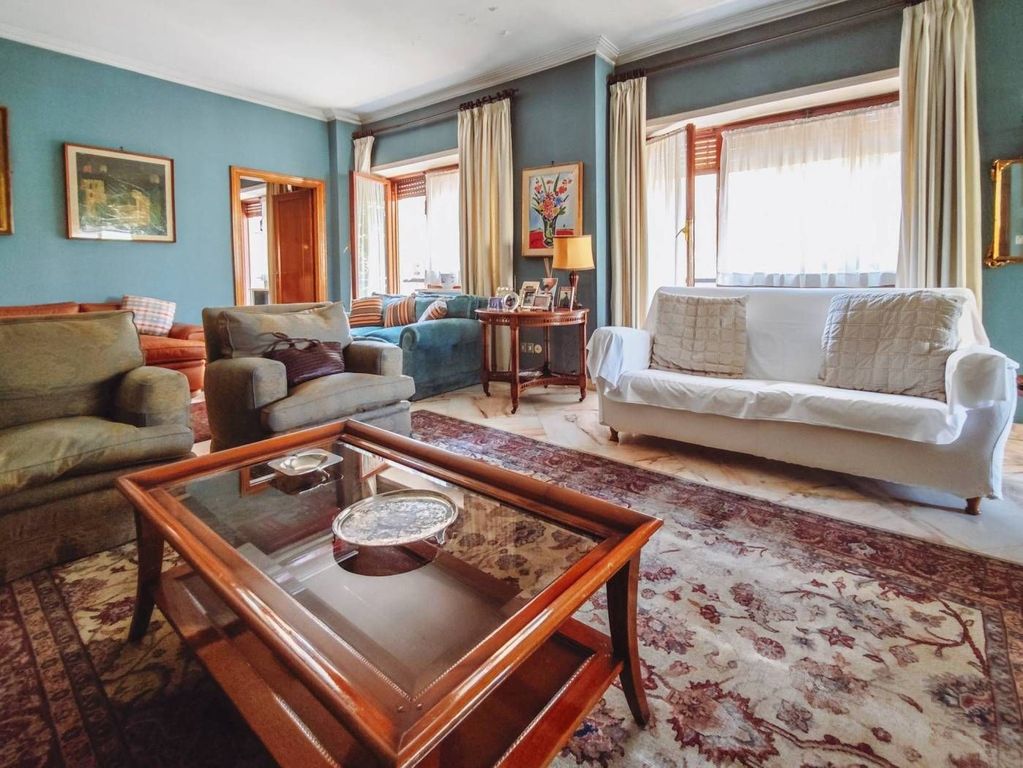 Appartement de luxe à vendre à Rome, 1 390 000 €, Photo 1