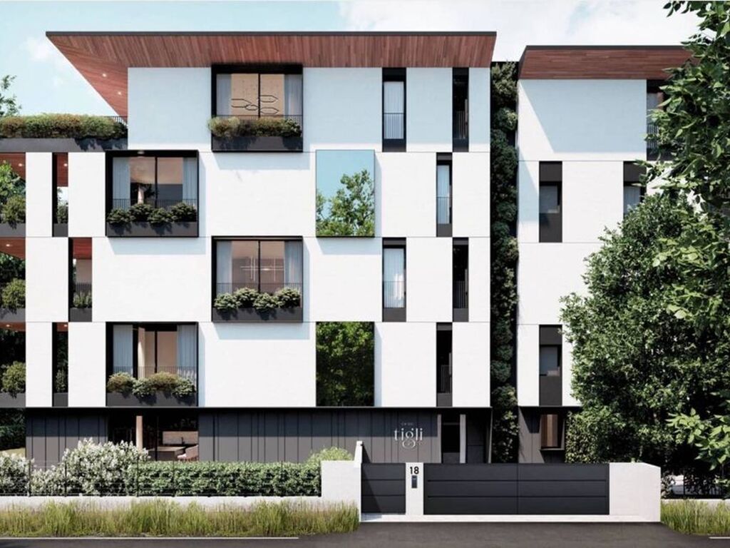 Luxury Apartment for sale in Treviso, 753 000 €, Photo 1