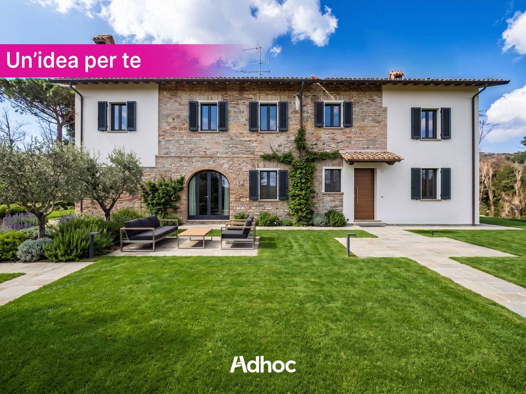Maison de luxe à vendre à Fano, 980 000 €, Photo 1