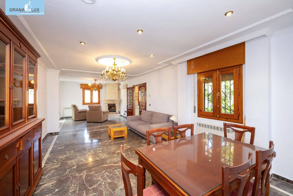 Luxury House for sale in Cájar, 449 500 €, Photo 3