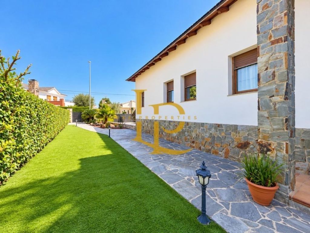Luxury House for sale in Castellar Del Vallès, 980 000 €, Photo 3