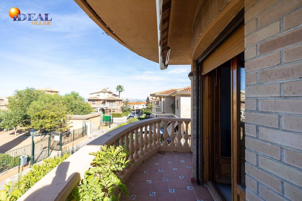 Luxury House for sale in Cájar, 449 500 €, Photo 5