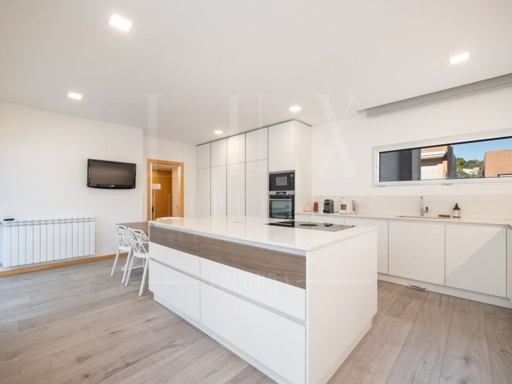 Maison de luxe à vendre à Coimbra, 790 000 €, Photo 5