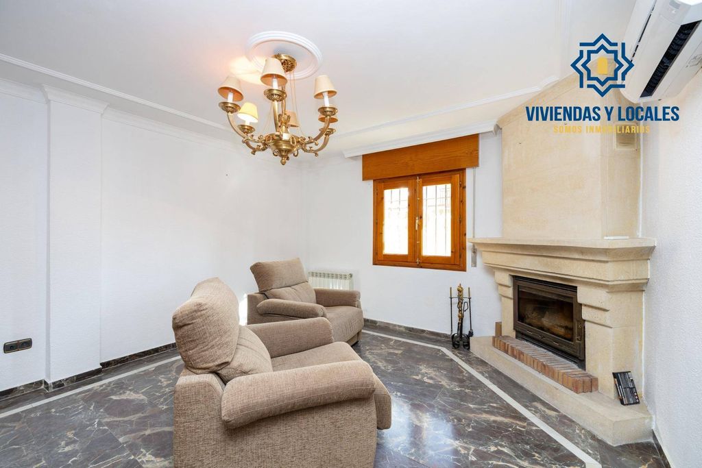 Luxury House for sale in Cájar, 449 500 €, Photo 7