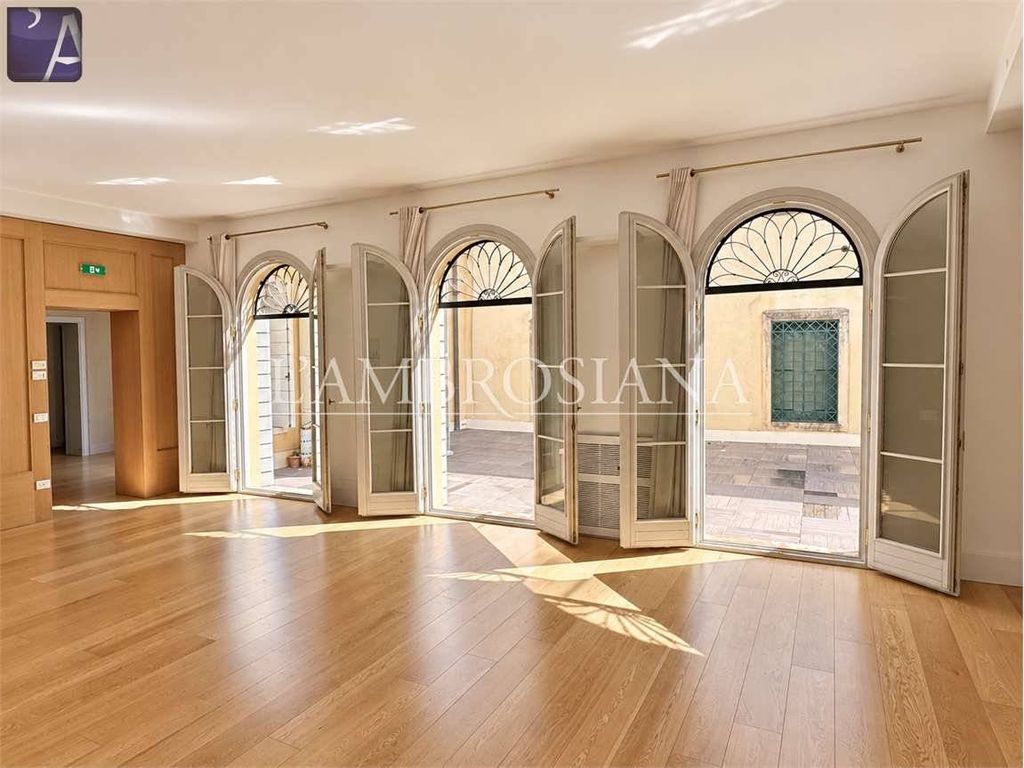 Luxury Apartment for sale in Padova, 910 000 €, Photo 7