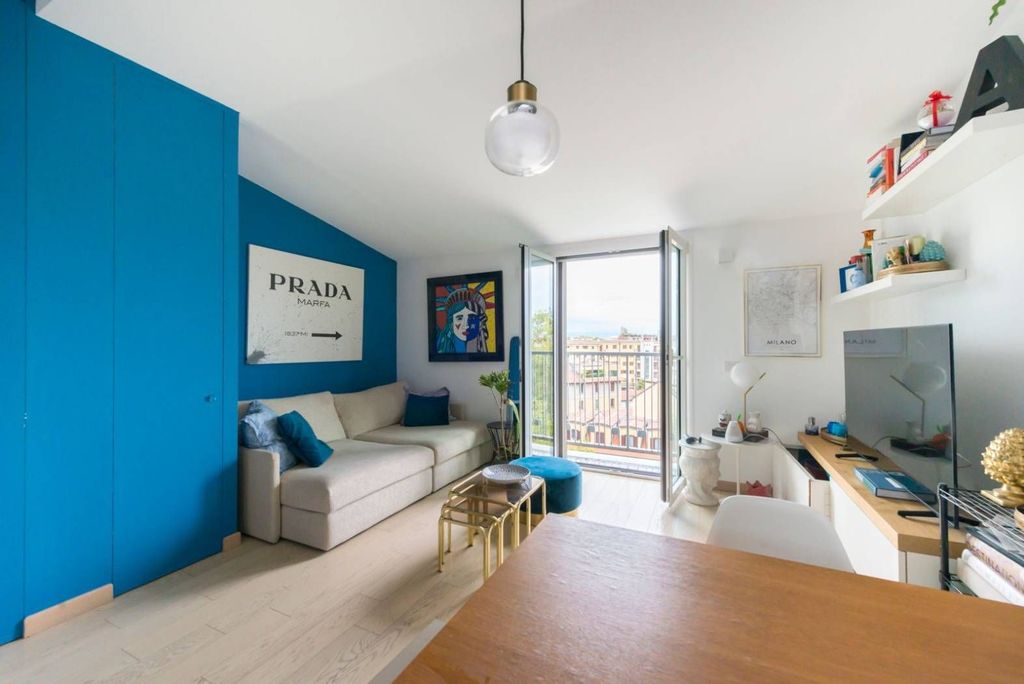 Appartement de luxe à vendre à Milan, 440 000 €, Photo 2