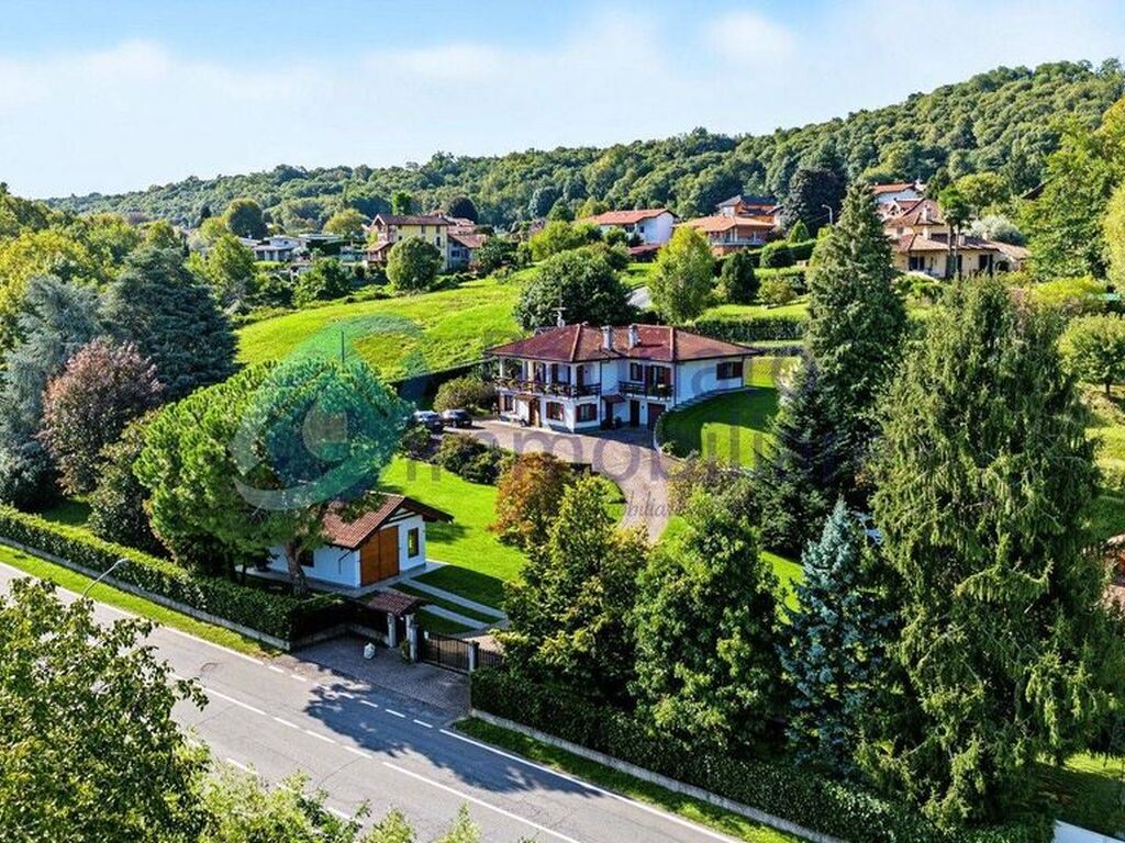 Maison de luxe à vendre à Dormelletto, 930 000 €, Photo 1